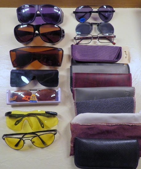 Lot of sunglasses, cases and 2.5 reader