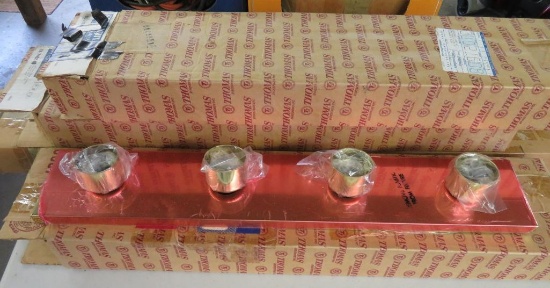 4 light fixtures