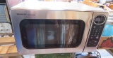 Sharp Carousel microwave, Model R 305KS