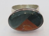 Lovely three color stone ring, size 6 1/2