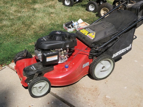 Jonsered lawn mower, Honda GCV 160, mulching mower, AWD