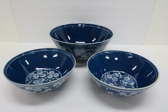 Three Herman Nils Kahler Denmark bowls, Mid Century Danish Pottery, daisy pattern