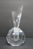 Modern shape perfume bottles, 8
