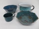 Enamelware lot, four pieces