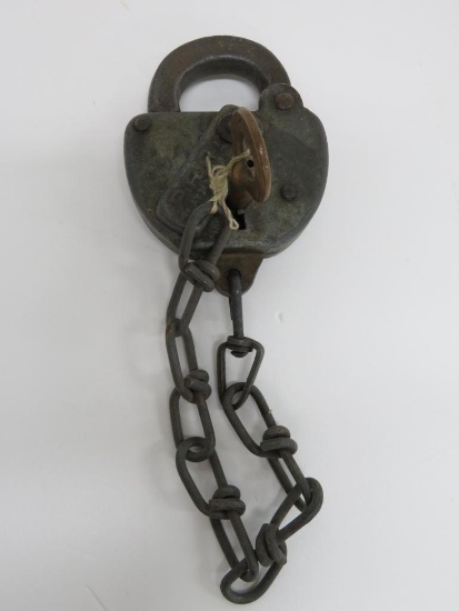 Pacific Railroad key and lock, 3 3/4"