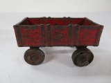 Arcade cast iron hay wagon, #289, 3 1/2