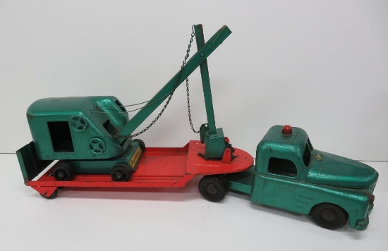 Structo construction toy with crane, truck and trailer, 30"