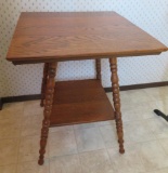 Oak parlor table, 24