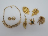 Gold tone pins and necklace set, vintage jewelry