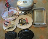 Turkey Roasting pans, electric knife, and turkey platters, Thanksgiving prep lot