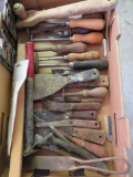 Stripping tools, scrapers and putty knives