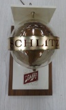 Schlitz rotating globe light, wall mount, working, 17