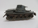 Pre War Tippco clock work metal tank, 8 1/2
