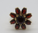 14 kt yellow gold cluster ring, garnets, size
