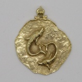 14kt yellow gold Pisces medallion pendant, 1 1/4