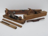 Vintage tools, two planes, draw knife and level