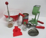 Vintage red and green kitchen lot