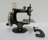 Singer Child's sewing machine, hand turning, 6