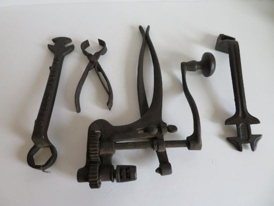 4 antique wagon wheelwrights blacksmith tools