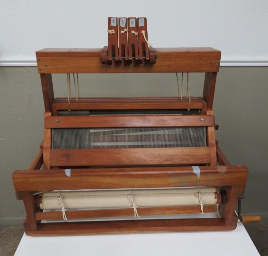 Cherry table top loom, 4 harness