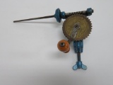 Swedish yarn winder, table mount