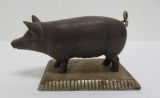 Cast iron pig cigar cutter, 7