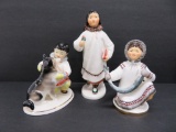 Three Lomonosov Porcelain Eskimo figures, 5