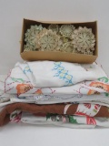 Assorted linen lot, about 20 pieces
