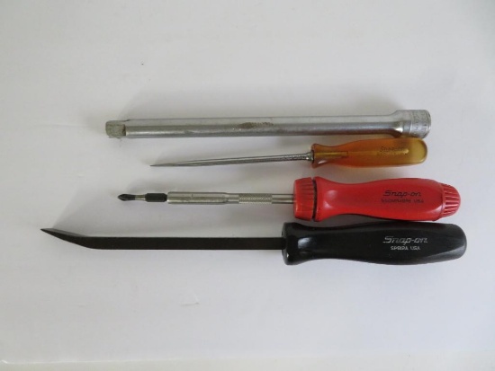 Four Snap-On specialty tools, screwdriver set Dale Earnhardt,