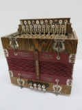 Weidlich's vintage squeeze box accordian, Italian, 21 keys