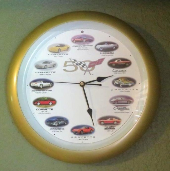 Corvette Clock, battery operated, 13"