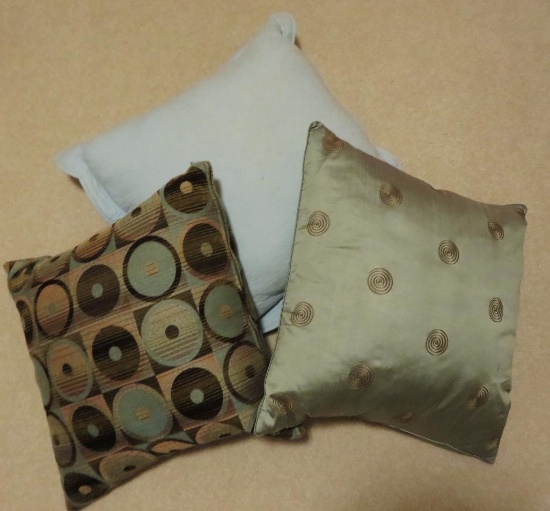 Three accent pillows, 16" and 20", blue and brown