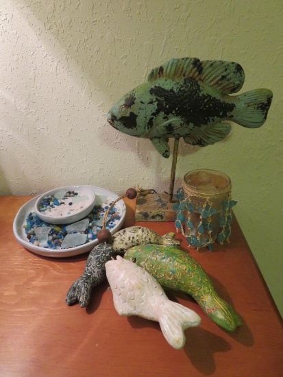 Fish and sea glass lot