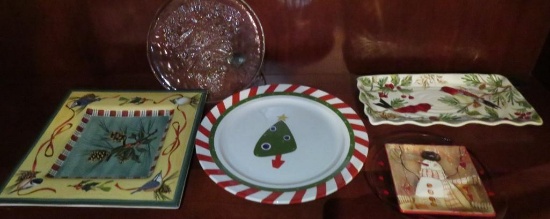 6 Christmas plates, serving pieces, 7" to 15"