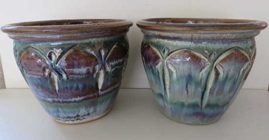 Two nice matching ceramic flower pots, 12" tall and 15" diameter