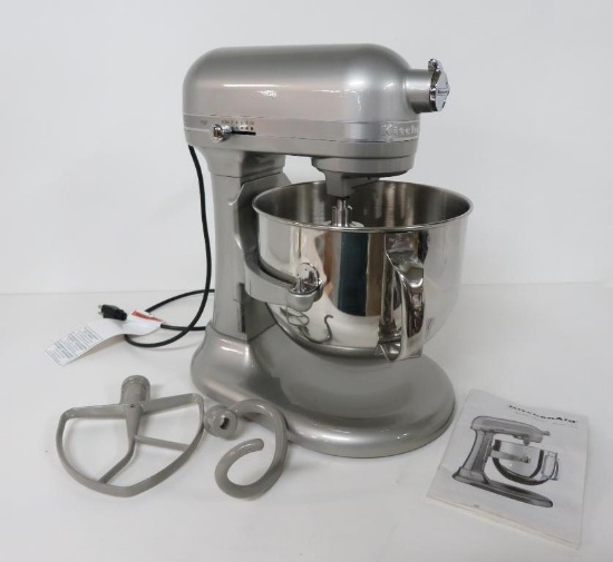 Kitchen-aid mixer, 7 Qt stand mixer with bowl lift, sugar pearl, refurbished unit unused, working