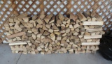 Split wood, pile 80