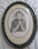 Vintage oval convex frame, floral edge, 22