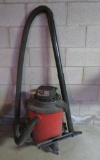 Sears Craftsman Shop Vac, Wet Dry, 8 gallon, 2.25 HP, working with suction