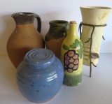 5 Earthenware lot, pitchers, ewers, vase and covered jars