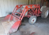 Ford Model 600 Tractor with trip bucket