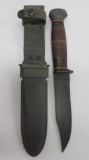 US Navy Mk 1 fighting knife with metal scabbard