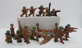 18 Manoil soldiers, WWII, 2