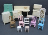 14 pieces of Tootsie Toy metal doll house furniture, 1