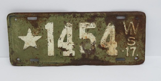 1917 Wisconsin dealer license plate, 12 1/2"