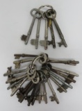 26 very nice skeleton keys, great lot