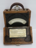 c 1920 Weston Miliammeter Model 45 in wood box, Electrical instrument