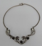 Tom Burns Silver choker with five cabochon stones, red and white