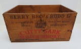 Cutty Sark Scotch Whiskey wood box, 11 3/4