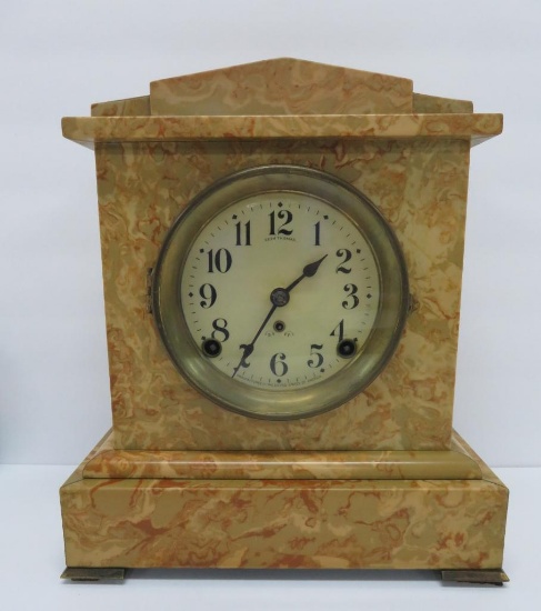 Seth Thomas mantle clock, 11 1/2"